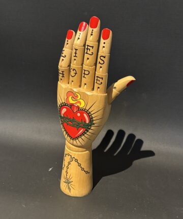 Modèle de Main en bois LIES HOPE